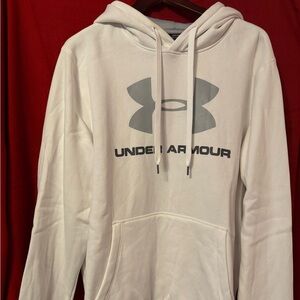Men’s White Cold Gear Under Armour sweatshirt. Size 2X